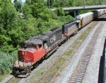 CN 5266 with train 271